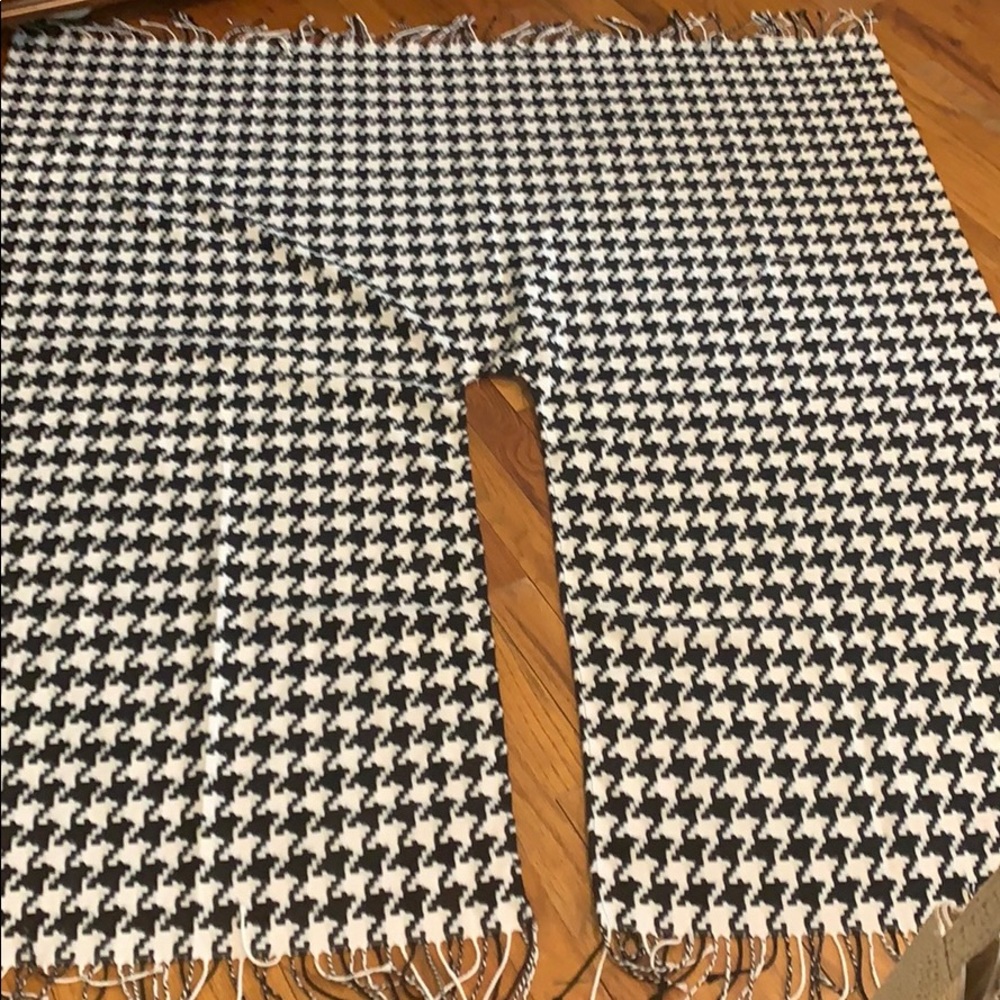 Houndstooth Wrap NWOT - Picture 5 of 6